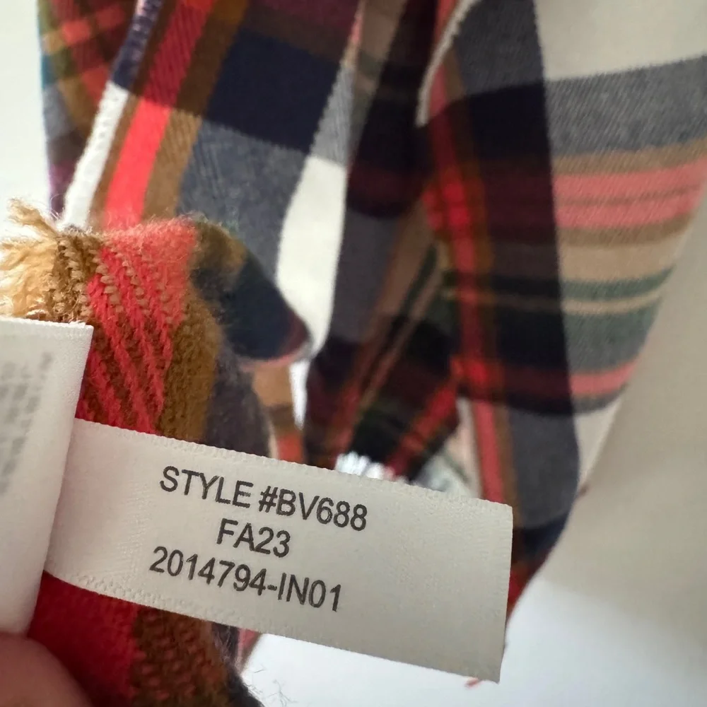J. Crew Classic Plaid‎ Fall Scarf With Fringe